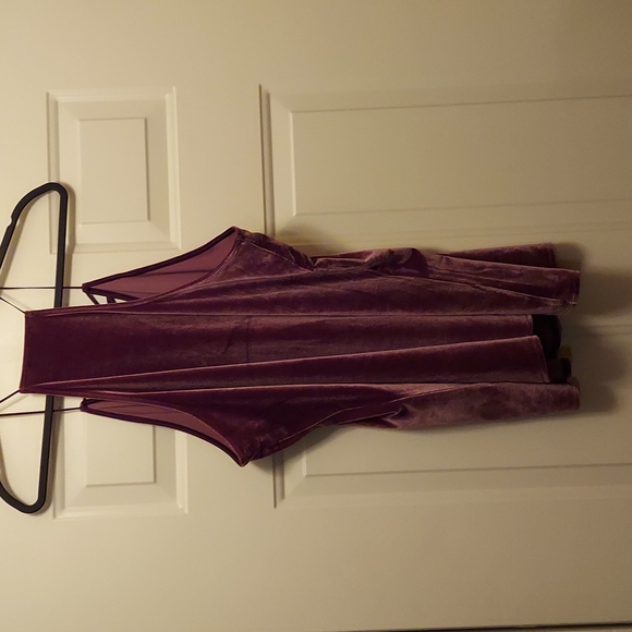 Women's Express top - Picture 7 of 8